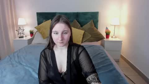 gohardmily online show from April 22, 2026, 8:06 am