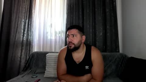 gold_alpha_boy online show from September 22, 2025, 6:59 am