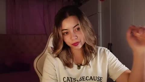 golden_gingerkitty online show from June 13, 2026, 11:02 pm