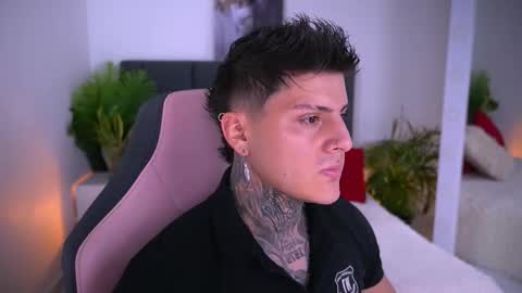 goldenatlasx online show from February 23, 2026, 6:38 pm