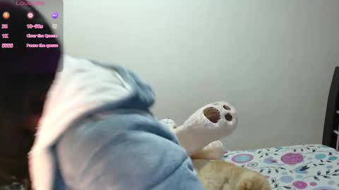 Snapshot of goldencandycotton chatting on January 19, 2026, 7:01 am goldencandycotton online show from January 19, 2026, 7:01 am