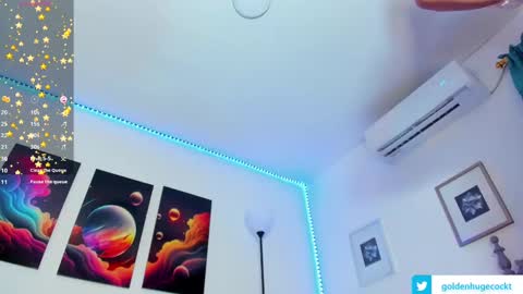 Snapshot of goldenhugecocktss chatting on February 24, 2025, 6:05 am May smith online show from February 24, 2025, 6:05 am