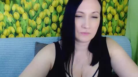 Snapshot of goldmoonn chatting on March 21, 2026, 4:10 pm goldmoonn online show from March 21, 2026, 4:10 pm