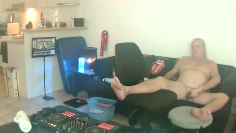 goldyguy011 online show from July 1, 2026, 11:59 pm