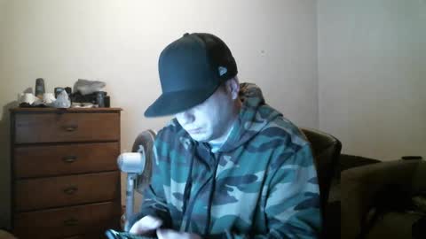 Snapshot of goleafzgo chatting on January 16, 2025, 11:37 pm goleafzgo online show from January 16, 2025, 11:37 pm