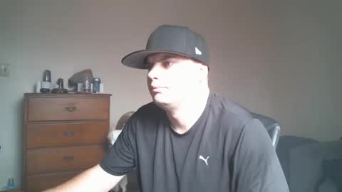 Snapshot of goleafzgo chatting on February 14, 2025, 5:03 pm goleafzgo online show from February 14, 2025, 5:03 pm