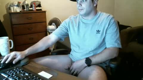 Snapshot of goleafzgo chatting on March 12, 2025, 7:57 am goleafzgo online show from March 12, 2025, 7:57 am