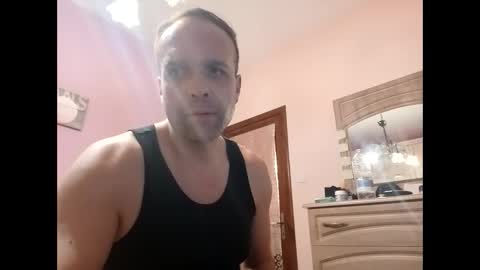 golemkur25 online show from January 19, 2025, 10:28 pm