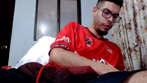 julin Andrs online show from October 30, 2025, 5:46 pm