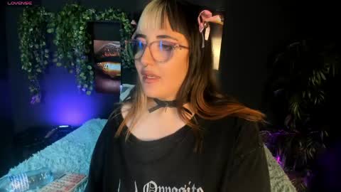 Snapshot of gomory_kitty chatting on April 18, 2026, 7:07 pm gomory_kitty online show from April 18, 2026, 7:07 pm