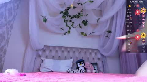 gongjulee online show from December 18, 2025, 1:44 am