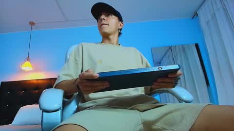 good_sheep online show from February 6, 2025, 3:59 am