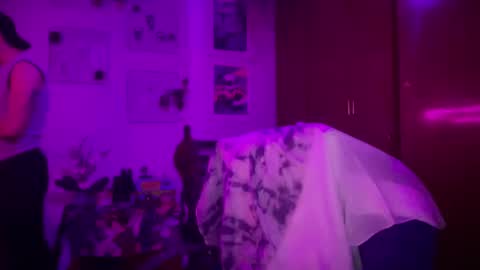 goodbatorboy online show from January 1, 2025, 4:07 am