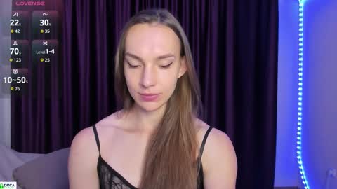 Snapshot of goodnight_kitty chatting on October 6, 2025, 10:07 pm goodnight_kitty online show from October 6, 2025, 10:07 pm