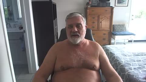 Snapshot of goodream2 chatting on January 3, 2025, 9:15 pm Michael online show from January 3, 2025, 9:15 pm