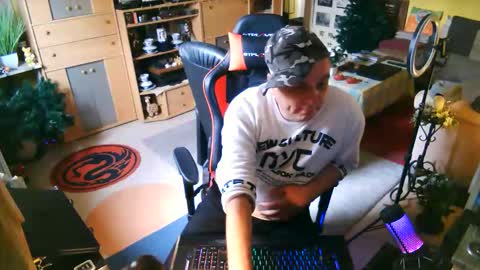 google5001 online show from March 16, 2026, 11:47 am