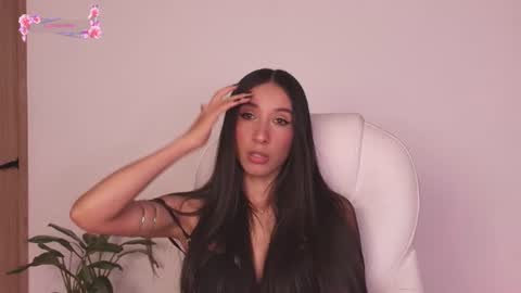 Snapshot of gorgeous_brunette chatting on June 23, 2026, 6:44 am Rose online show from June 23, 2026, 6:44 am
