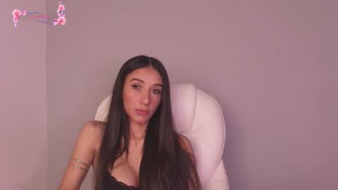 Snapshot of gorgeous_brunette chatting on June 29, 2026, 9:59 am Rose online show from June 29, 2026, 9:59 am