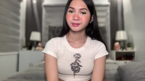 D I A N A online show from July 22, 2026, 1:47 pm