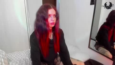 Snapshot of goth_ru chatting on December 5, 2024, 8:55 pm Russ  online show from December 5, 2024, 8:55 pm