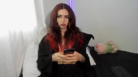 Snapshot of goth_ru chatting on December 31, 2024, 8:12 pm Russ  online show from December 31, 2024, 8:12 pm