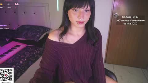 Snapshot of gothbabe2001 chatting on May 9, 2026, 9:47 am Cami online show from May 9, 2026, 9:47 am