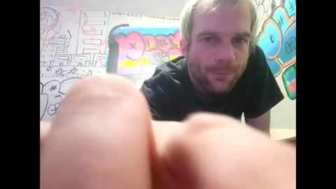 Snapshot of gothboityplz chatting on November 7, 2025, 8:25 am gothboityplz online show from November 7, 2025, 8:25 am