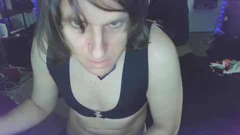 Snapshot of gothic123451 chatting on January 5, 2025, 12:42 am Victoriana online show from January 5, 2025, 12:42 am