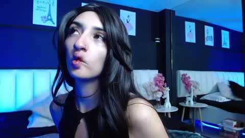 Meredith Alessandra online show from May 14, 2026, 4:52 am