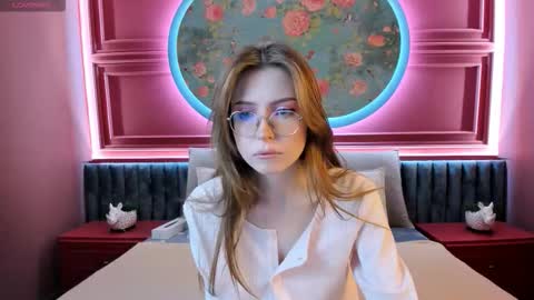 Snapshot of grace_blush chatting on October 15, 2025, 7:08 am Grace online show from October 15, 2025, 7:08 am