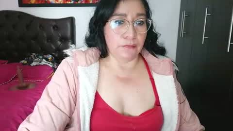 Snapshot of grace_mature_milf chatting on June 10, 2026, 5:12 pm grace_mature_milf online show from June 10, 2026, 5:12 pm
