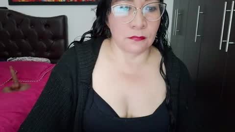 Snapshot of grace_mature_milf chatting on June 14, 2026, 9:44 am grace_mature_milf online show from June 14, 2026, 9:44 am