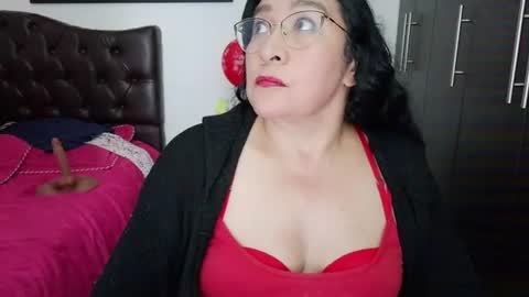 Snapshot of grace_mature_milf chatting on July 1, 2026, 11:26 pm grace_mature_milf online show from July 1, 2026, 11:26 pm