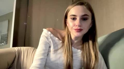 Snapshot of gracetorrezz chatting on October 9, 2025, 7:23 pm gracetorrezz online show from October 9, 2025, 7:23 pm
