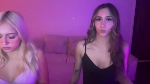 Snapshot of graceyrose chatting on October 20, 2025, 7:42 am graceyrose online show from October 20, 2025, 7:42 am
