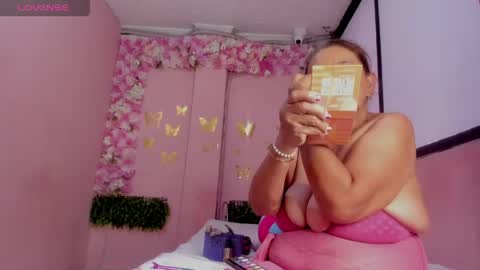 Snapshot of grandmother_milf chatting on May 5, 2026, 12:24 pm Mi Name is violeta online show from May 5, 2026, 12:24 pm