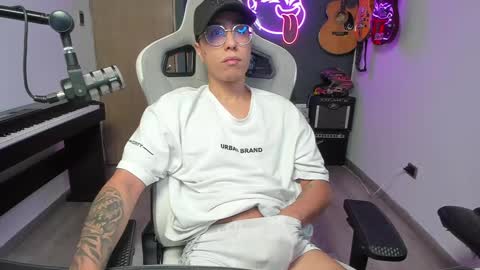 Snapshot of granxarma chatting on January 17, 2025, 7:08 am granxarma online show from January 17, 2025, 7:08 am