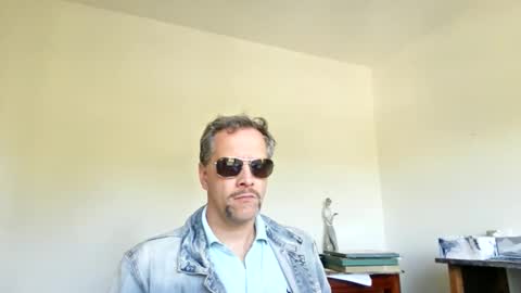 grattitude online show from November 23, 2025, 10:31 pm