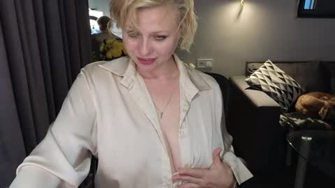 Ray online show from February 19, 2025, 12:44 pm