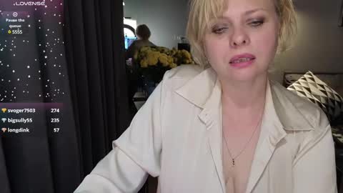 Ray online show from February 19, 2025, 3:49 pm