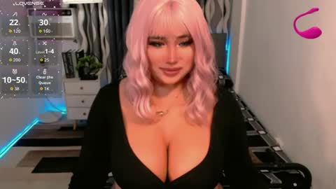 PAULATHEONE online show from July 14, 2026, 2:05 am