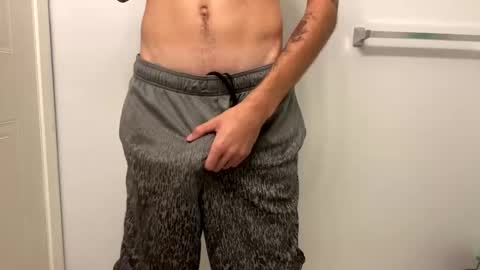 Snapshot of greatheavy chatting on September 19, 2025, 5:35 pm Mr. Heavy online show from September 19, 2025, 5:35 pm