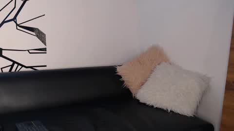 Snapshot of grecia_rouse chatting on February 27, 2025, 2:42 am  GRECIA  online show from February 27, 2025, 2:42 am