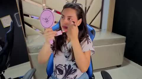 Snapshot of grecia_soler_a chatting on July 6, 2026, 12:57 pm Grecia online show from July 6, 2026, 12:57 pm