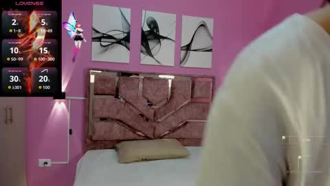 Snapshot of green_lov chatting on November 4, 2025, 12:15 pm green_lov online show from November 4, 2025, 12:15 pm