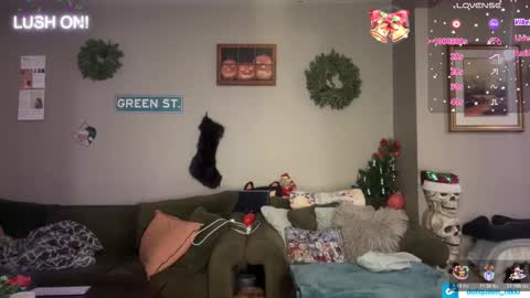 SexQueen Nikki online show from December 23, 2025, 1:47 am