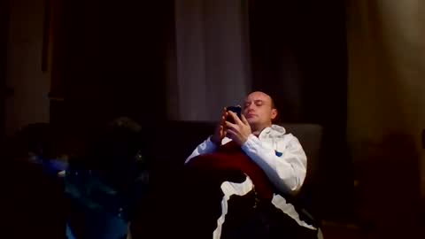 Gregy XX online show from October 18, 2025, 4:26 am