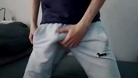 Felix online show from October 31, 2025, 9:10 am