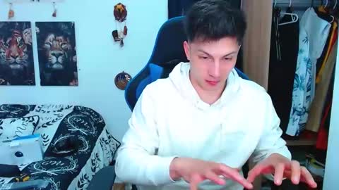 griego01 online show from January 22, 2025, 6:41 pm