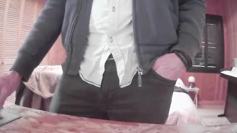 Grim online show from December 21, 2025, 11:17 am